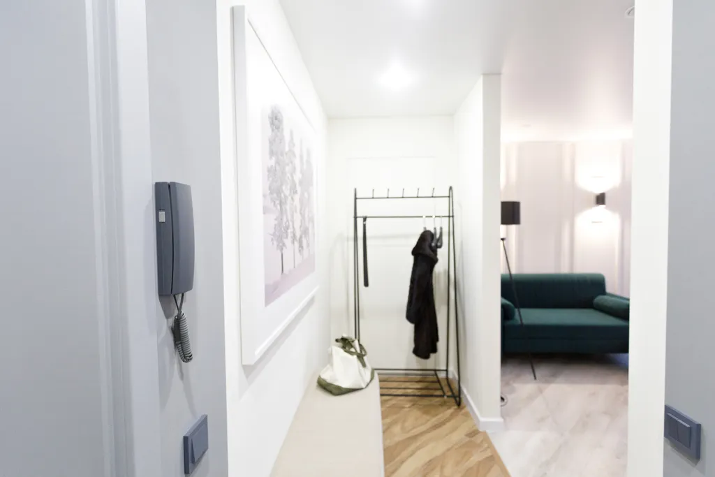 Дизайнерская квартира с камином