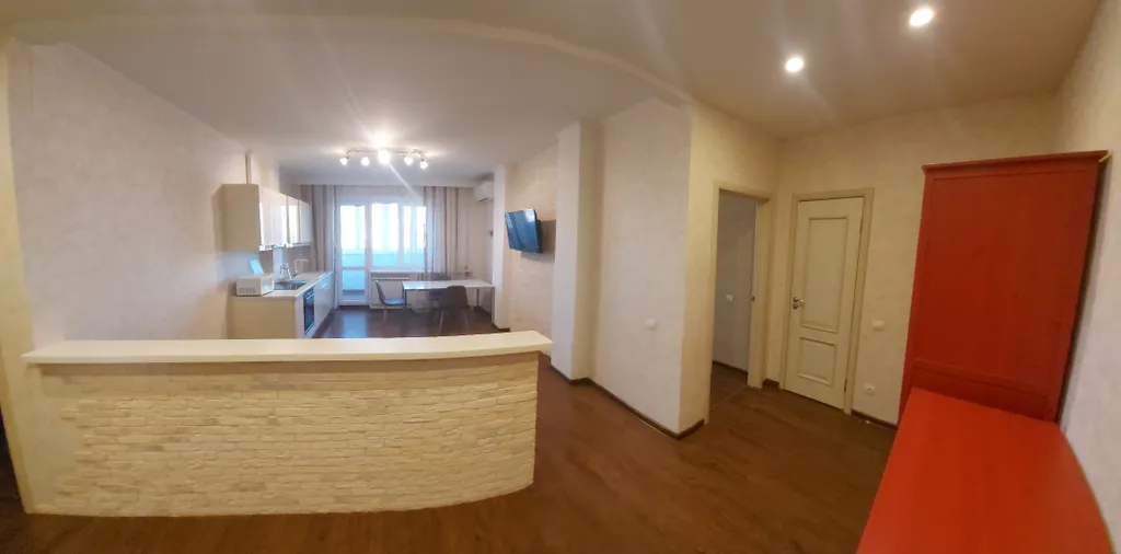 Уютная квартира у Галереи Чижова