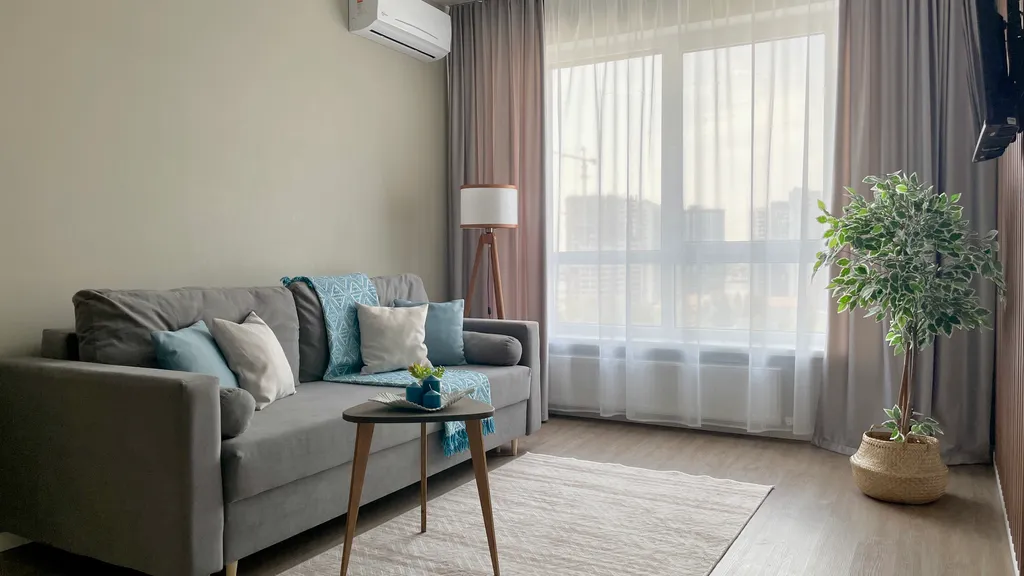 Квартира с видом на речной берег