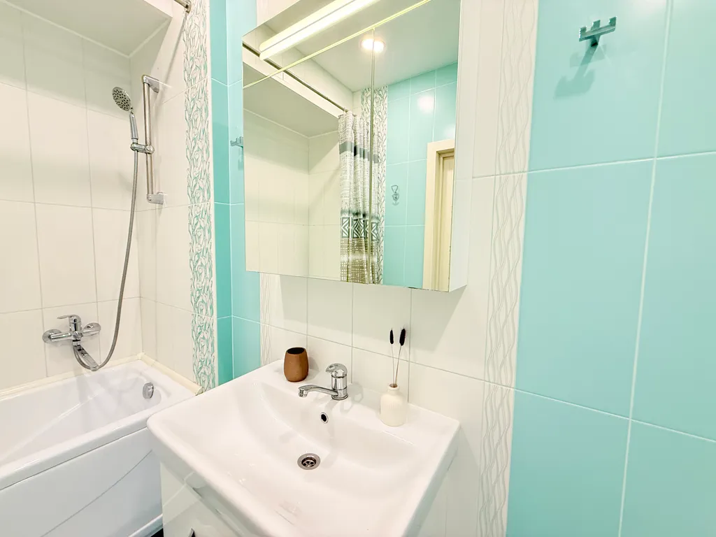 Однокомнатная на 18 этаже, до центра 5 минут