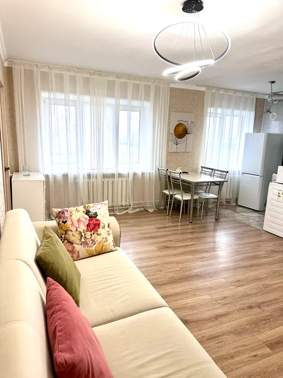 2-комнатная квартира в центре рядом с парком