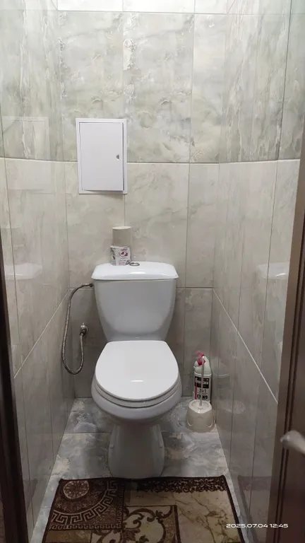 Уюная 3х комнатная квартира в центре города