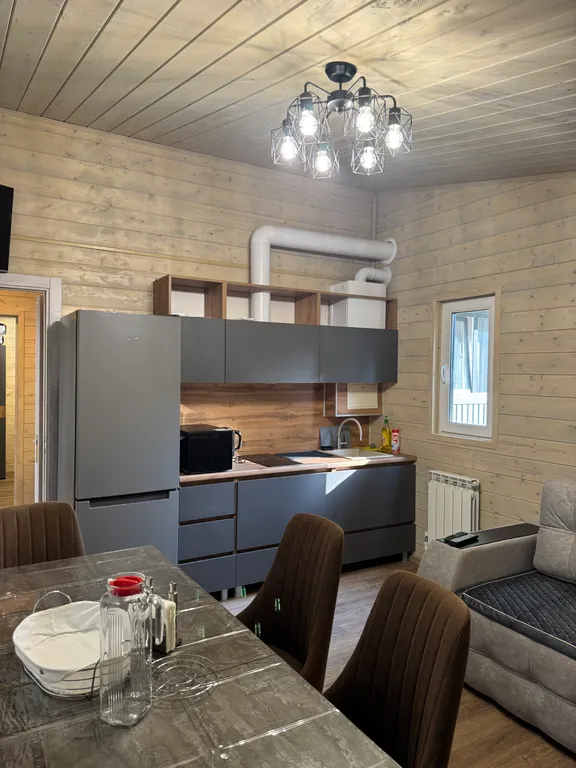 Коттедж Домик с панорамными окнами — Архыз