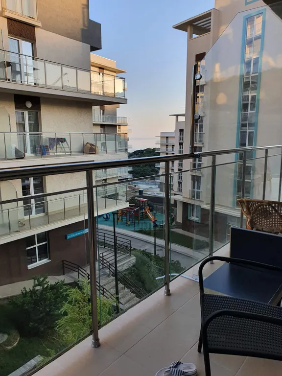 Квартира Уютная студия для тихого семейного отдыха — Варваровка