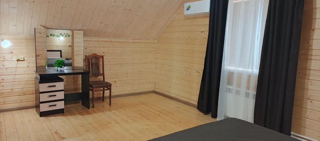 4-комнатный Дом