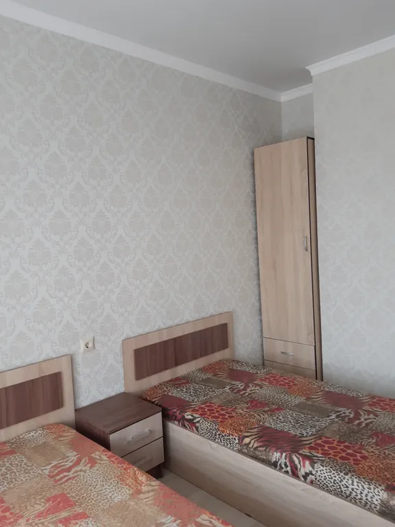 Квартира Квартира Раздельная трёхкомнатная в шаговой доступности море и центр города — Анапа