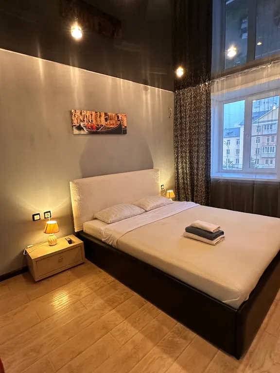 Двухкомнатная квартира в центре около Филармонии