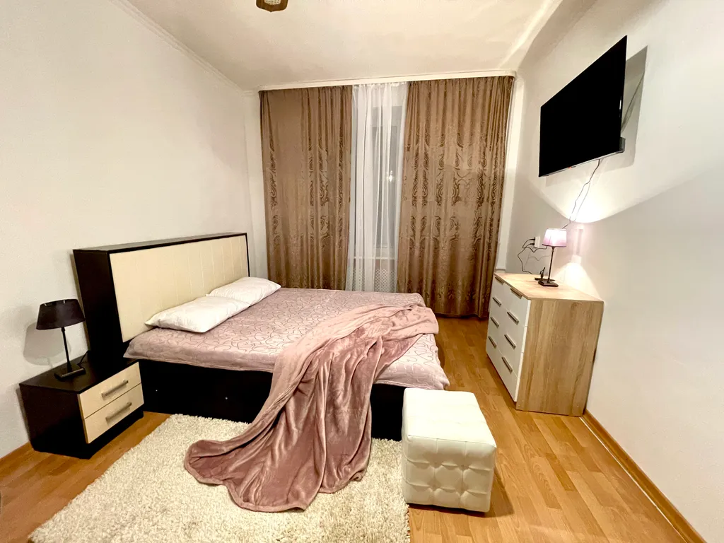 Квартира напротив Кристалл городской парк — аренда посуточно в Междуреченск