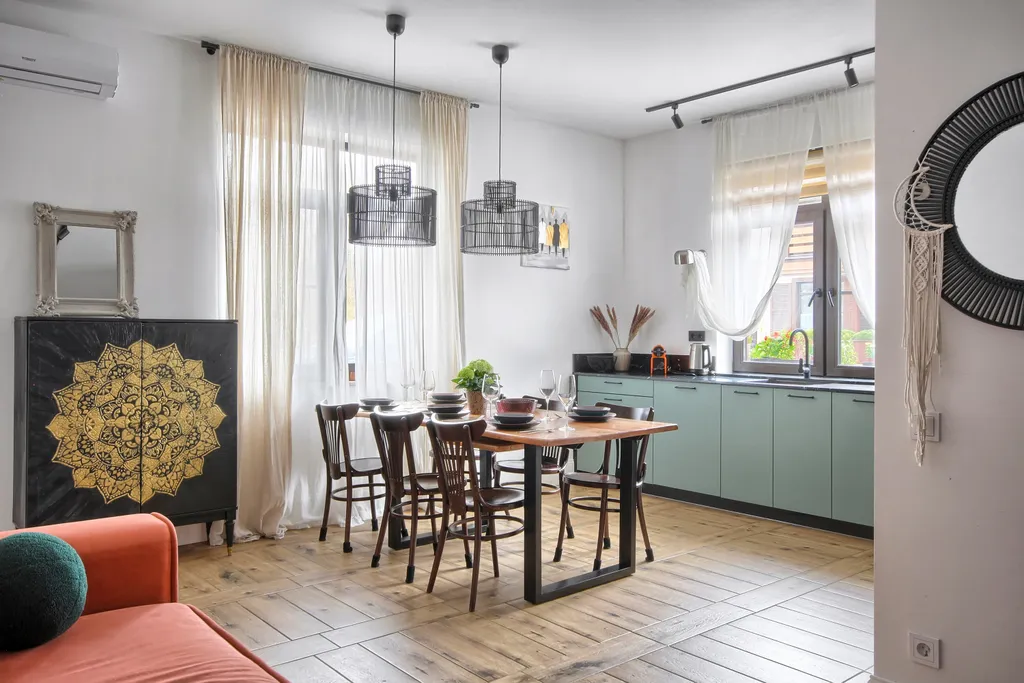 Красивый таунхаус в Охтапарке