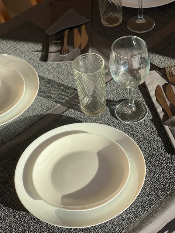 Коттедж Треугольный коттедж на берегу реки Лава — Ручьи