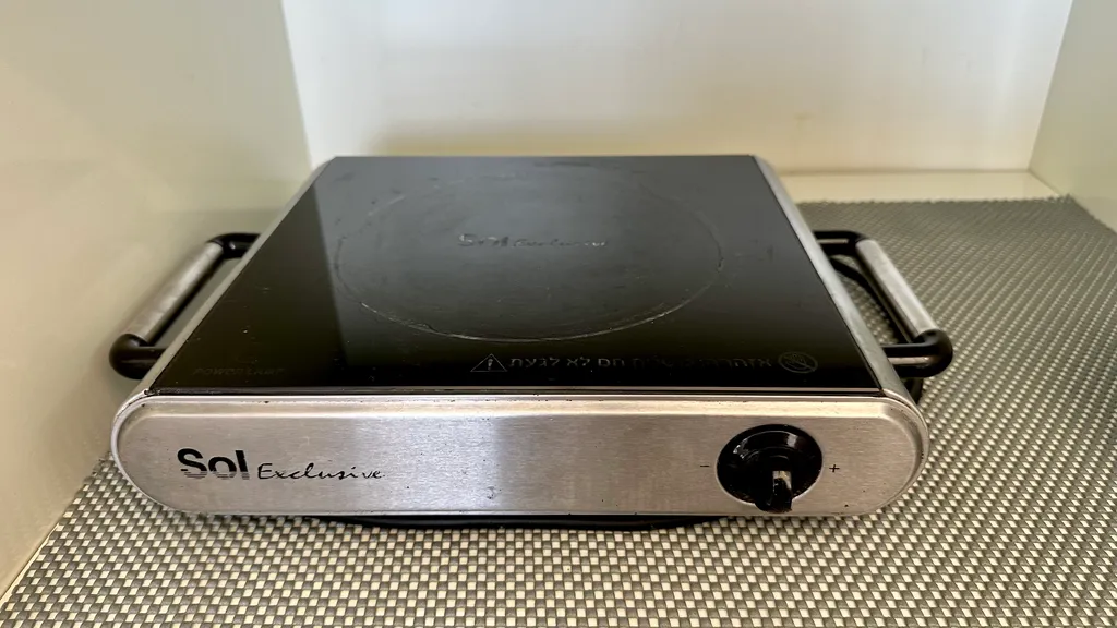 GW945 квартира с балконом с видом на море (Gugel Waves Nahariya)