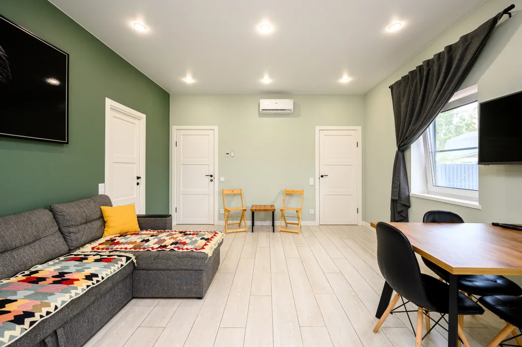 Коттедж Уютный дом с финской сауной для семейного отдыха — Новоселье