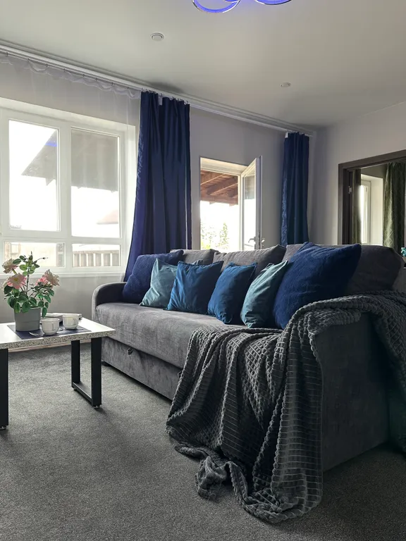 Коттедж на день рождения с баней в 15 минутах от города