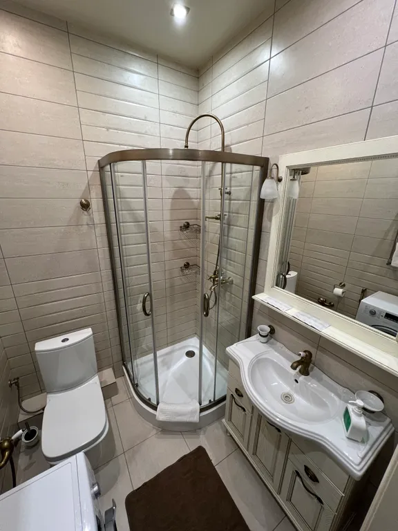 Уютная квартира с видом на горы в центре