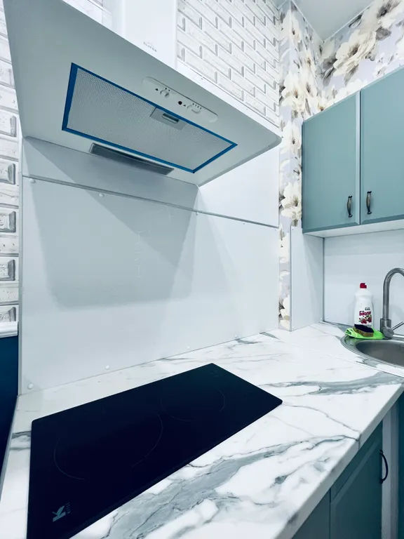 Студия в доме бизнесс-класса, южный, есть платная парковка, фонтан