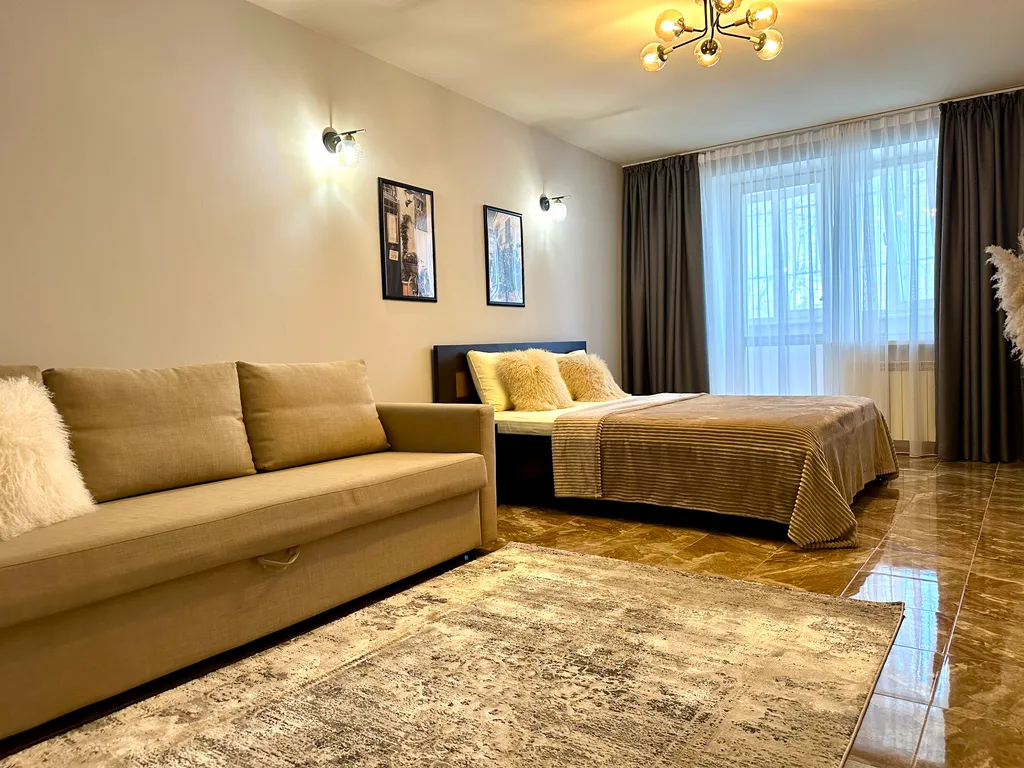 Большая тpехкомнaтнaя квартира с джакузи