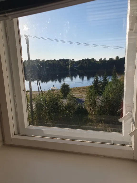 Уютная квартира в центре посёлка