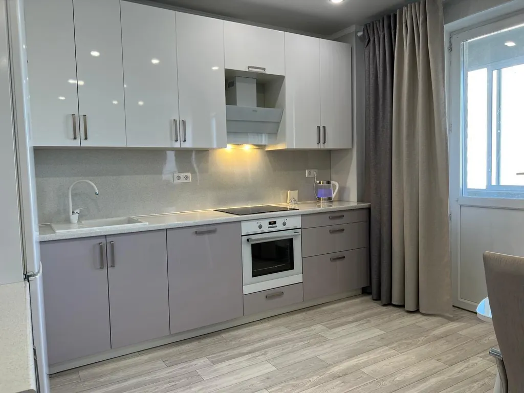 Белая Студия в Sunrise City