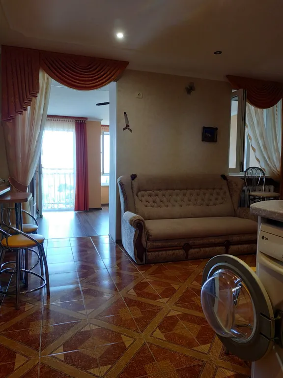 Квартира с красивым видом на море и гору АюДаг