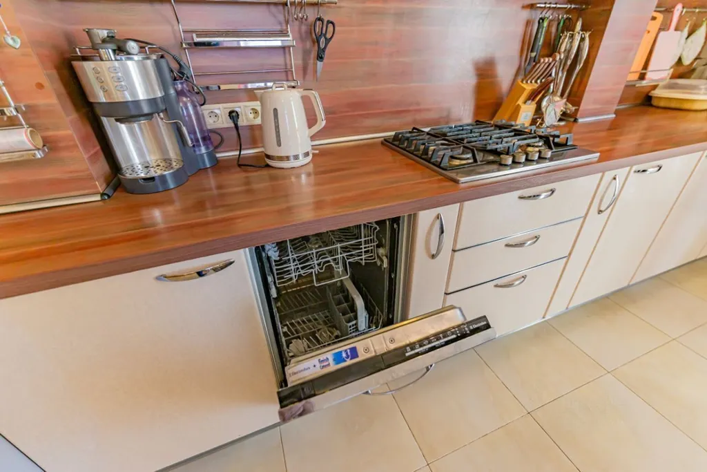 3х-комнатная квартира с видом на море