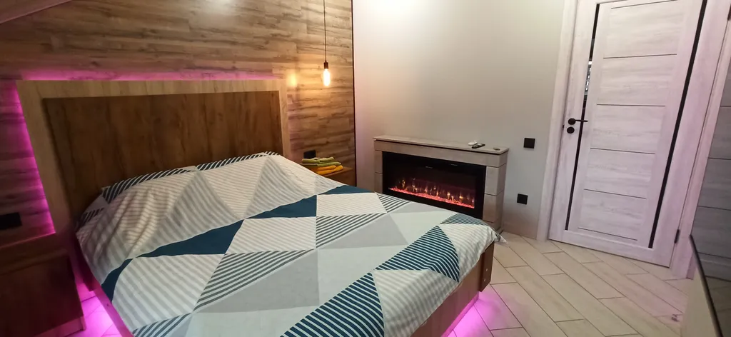 Квартира Уютная современная 1-комнатная квартира мансардного типа — Владикавказ