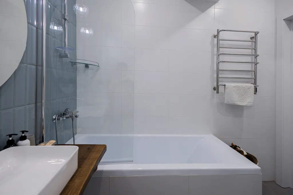 Двухкомнатные апартаменты с балконом рядом с морем