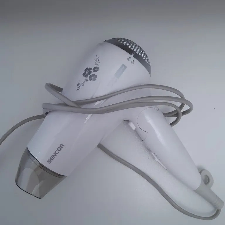 Новая квартира с солнечной террасой между морем и озером