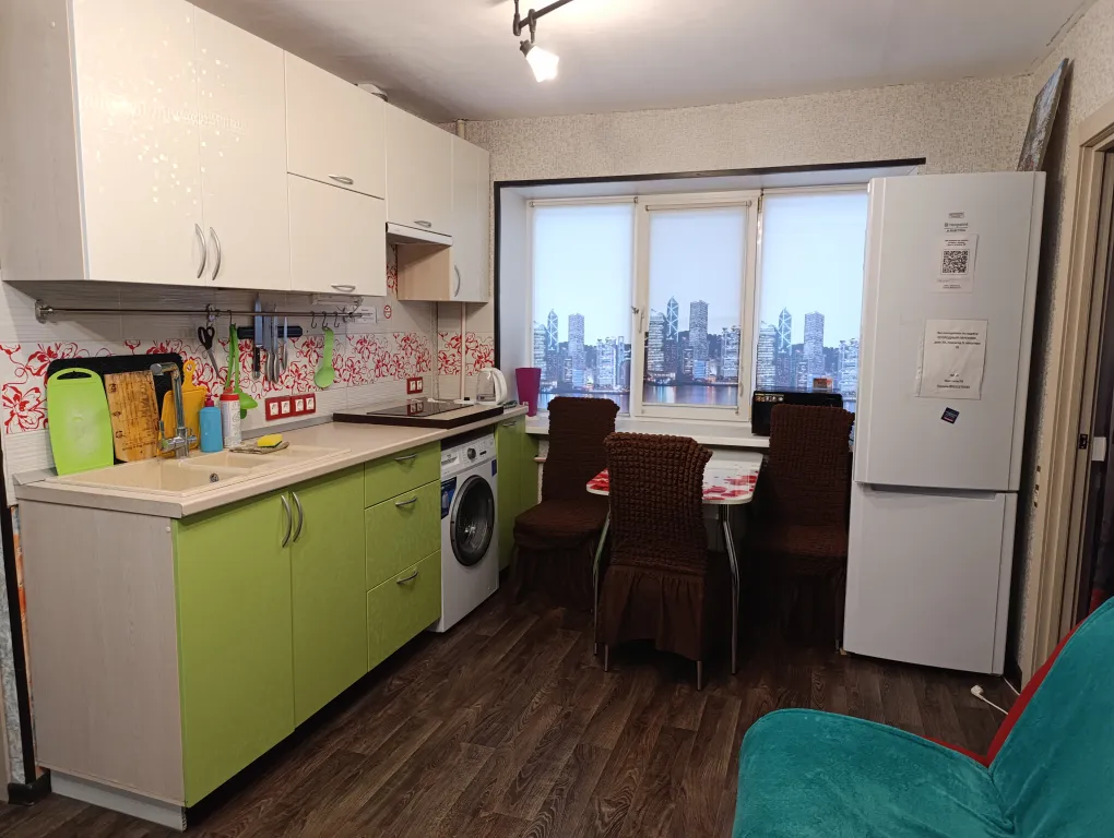 Евротрёшка в тихом центре