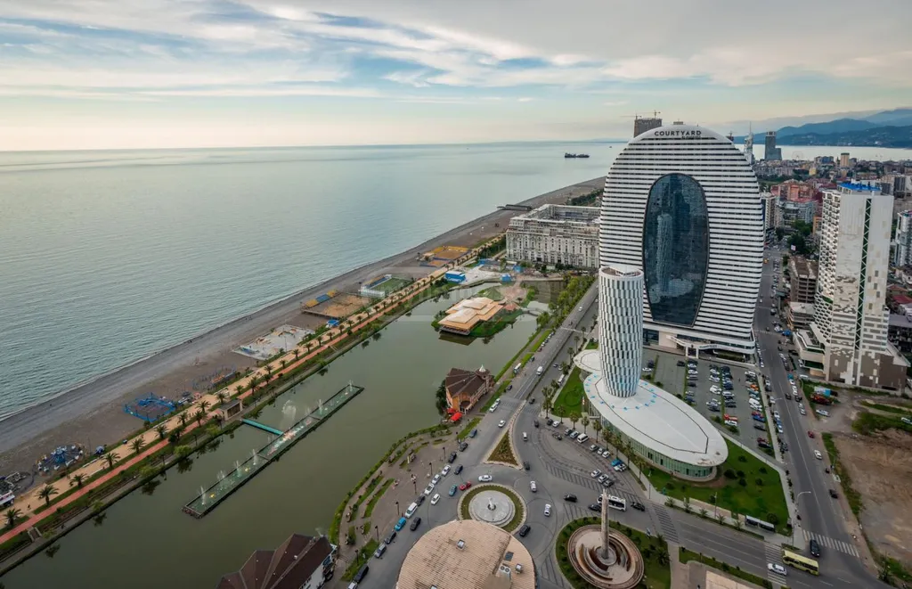 Квартира Апартаменты в Орби Сити с видом на море, на первой линии моря — аренда посуточно в Батуми