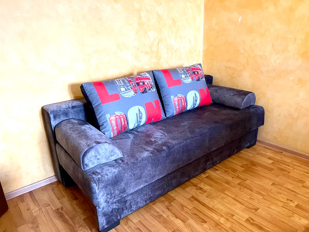 Квартира возле ТЦ Огни