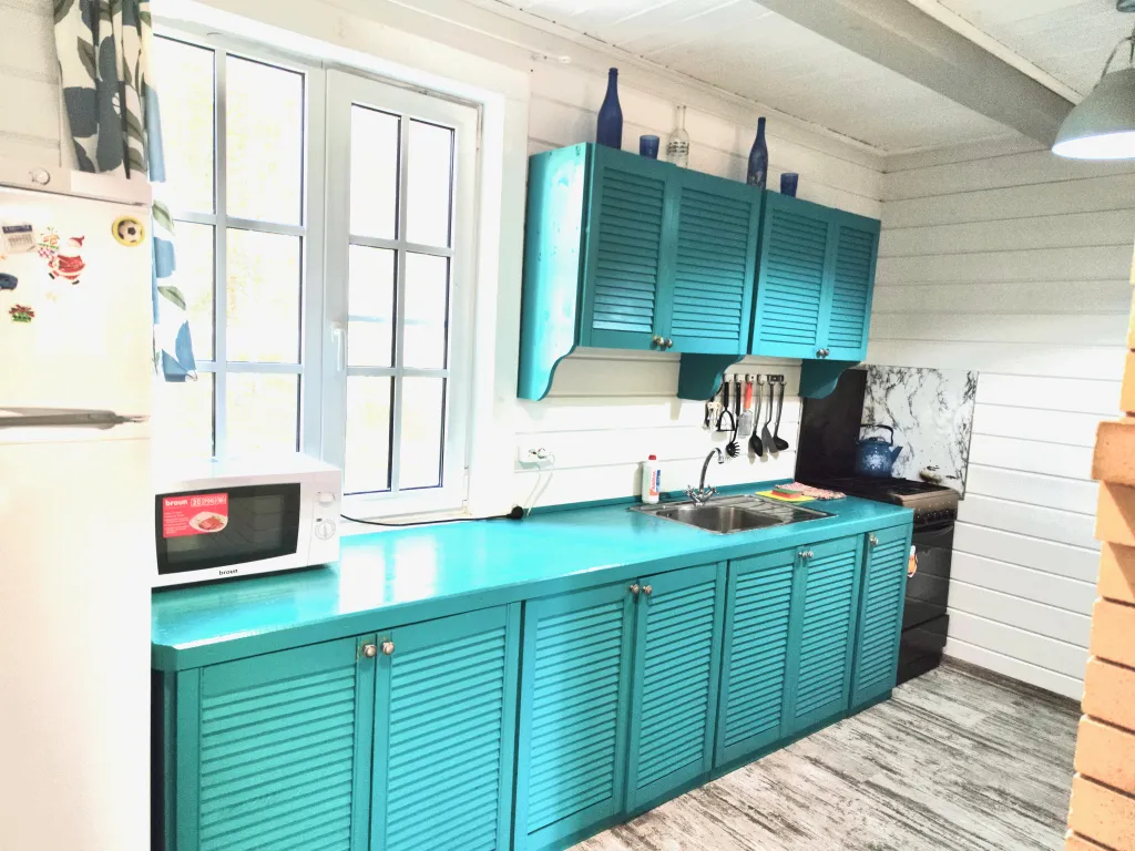 Коттедж Коттедж на озере Вуокса со своим пляжем и баней — Кротово