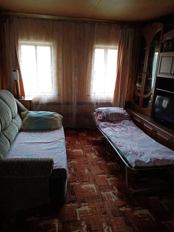 Комната с частичными удобствами в доме у реки