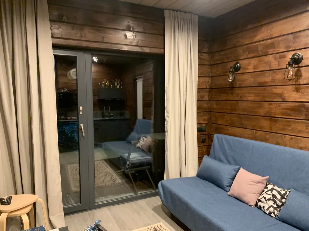 Logma Karelia, современный глэмпинг на берегу озера