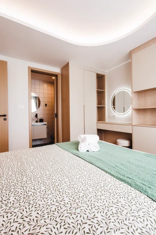 Квартира дизайнерская двухкомнатная рядом с Камалой