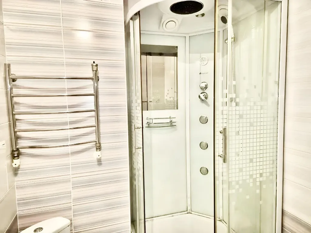 Яркая квартирка