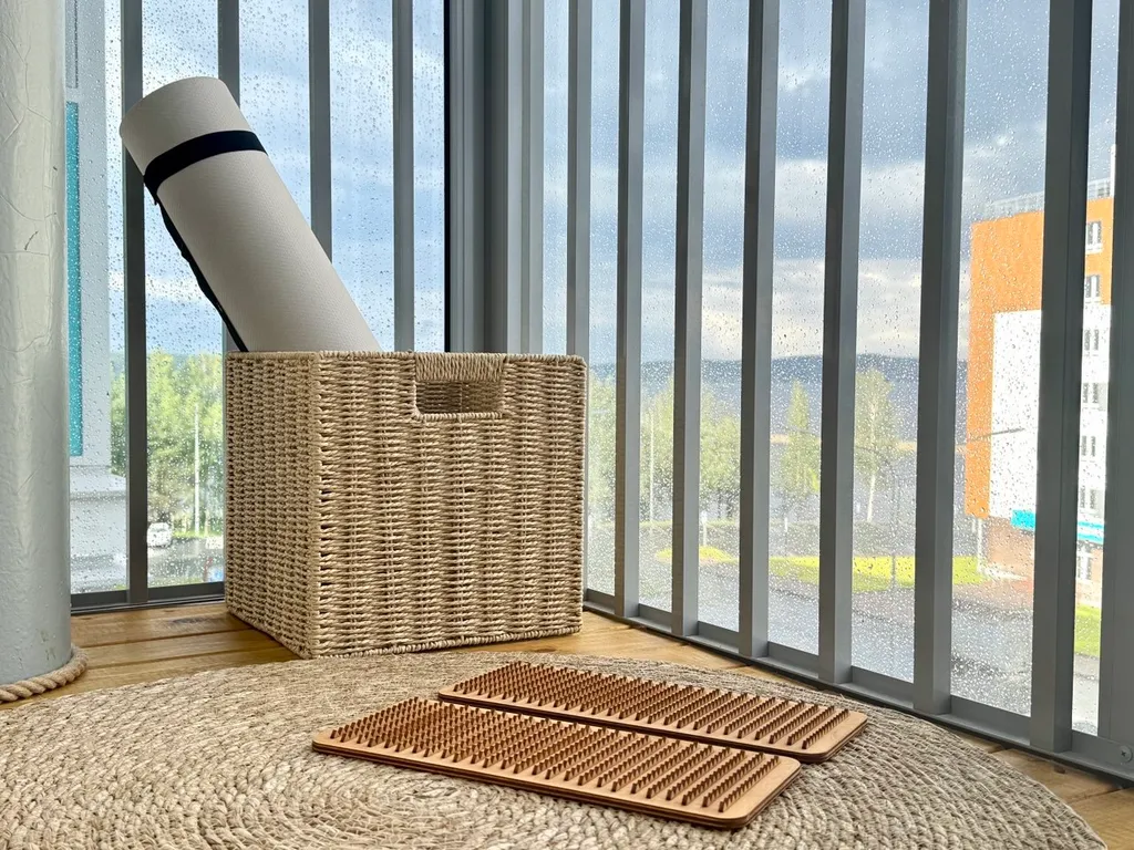 Студия бохо у набережной, с сауной, массажным креслом, проектором