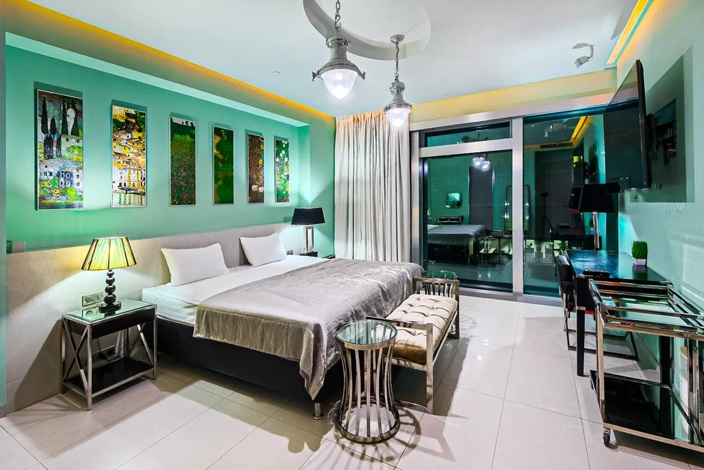 Угловой апартамент Город столиц