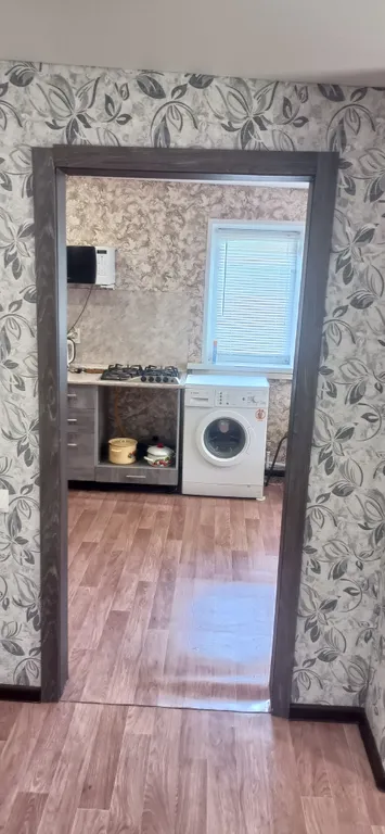 Трёхкомнатный дом в черте города с беседкой и мангалом.