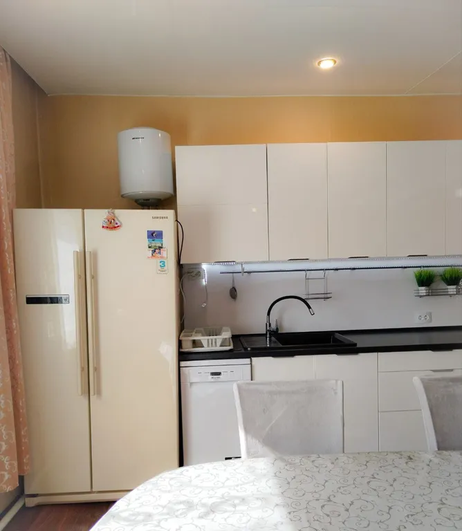 Дом в 3 минутах от источника.
Бесплатная парковка.
Большая кухня.