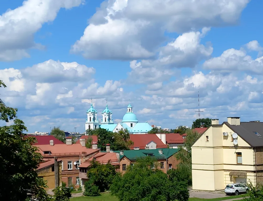 Уютная квартира в центре в  тихом месте с парковкой