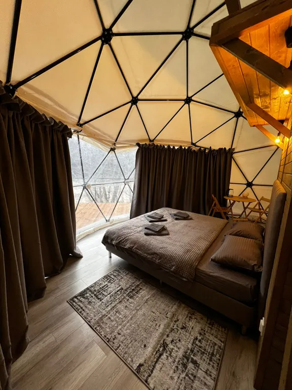 Шамбала Глэмпинг