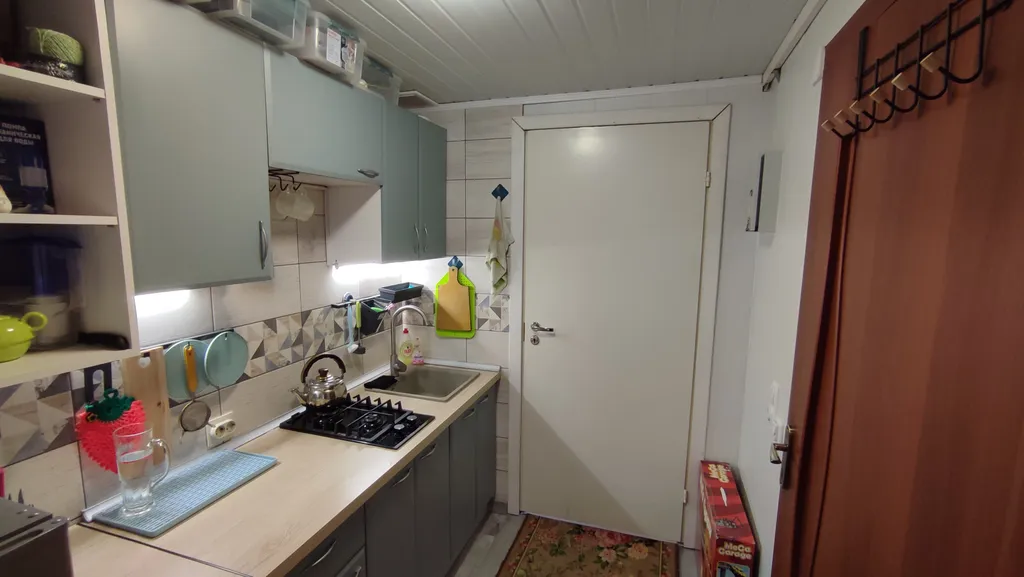 Часть дома с участком в центре города