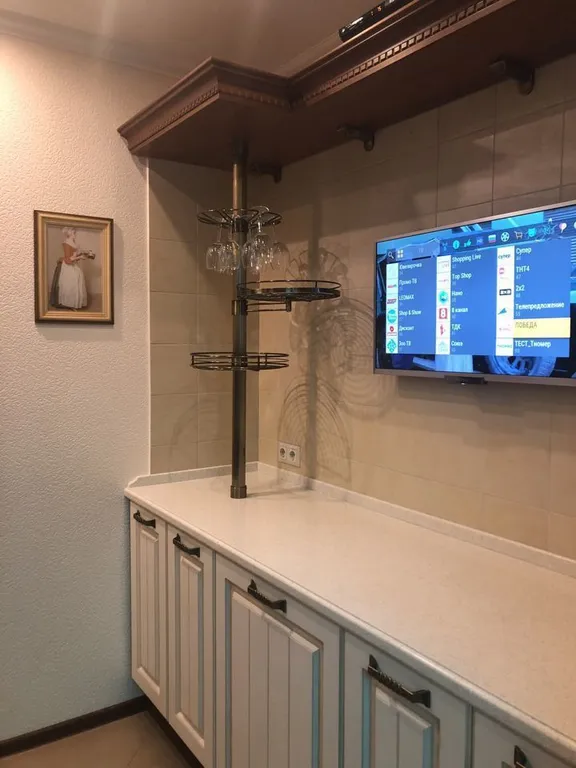 Таунхаус на береговой линии песчаного пляжа с бассейном