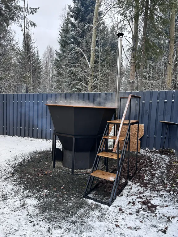 Уютный дом у подножья горы Белая