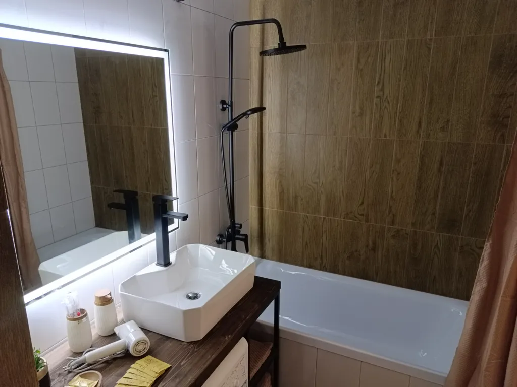 Просторный дизайнерский лофт в центре города