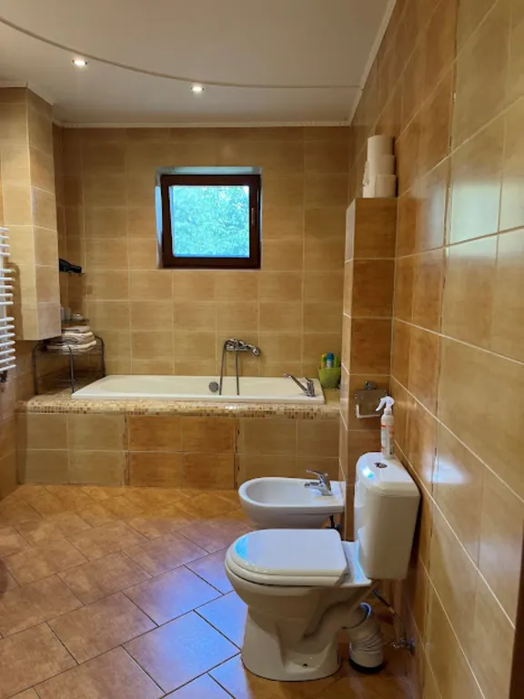 4-комнатный Дом