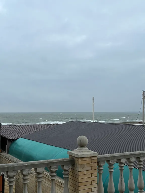 Дом на берегу моря Рассвет