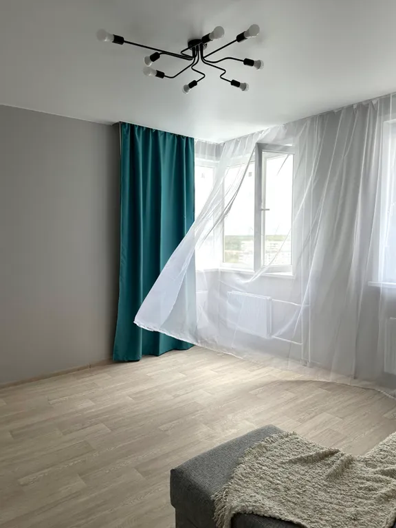 Новые апартаменты в парке в одной минуте от озера Сенеж