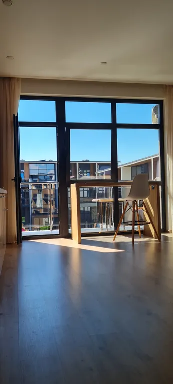 Апартаменты у моря с теплым бассейном