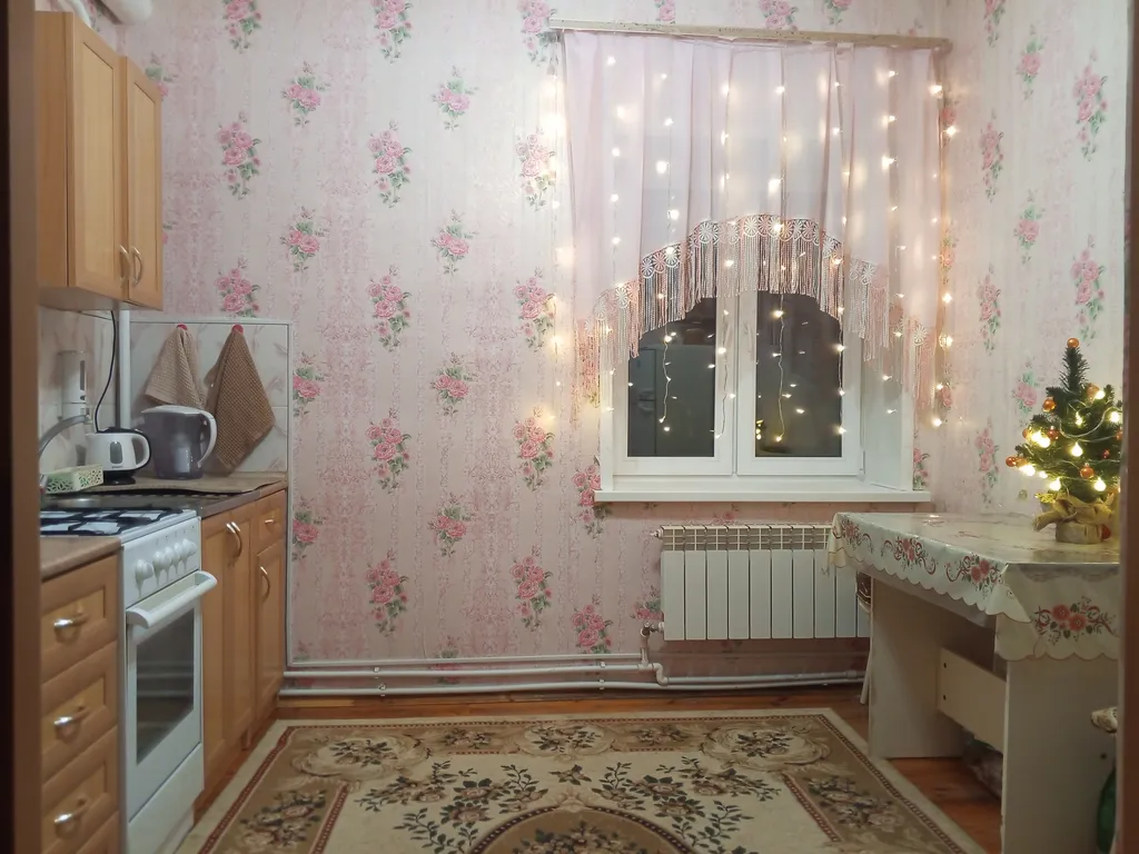 Комната в двухкомнатной квартире в 10 минутах от монастыря в спальном